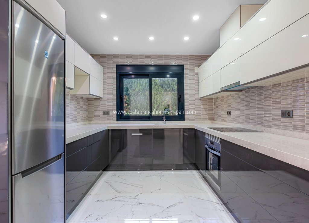 Revente - Detached Villa - Campoamor