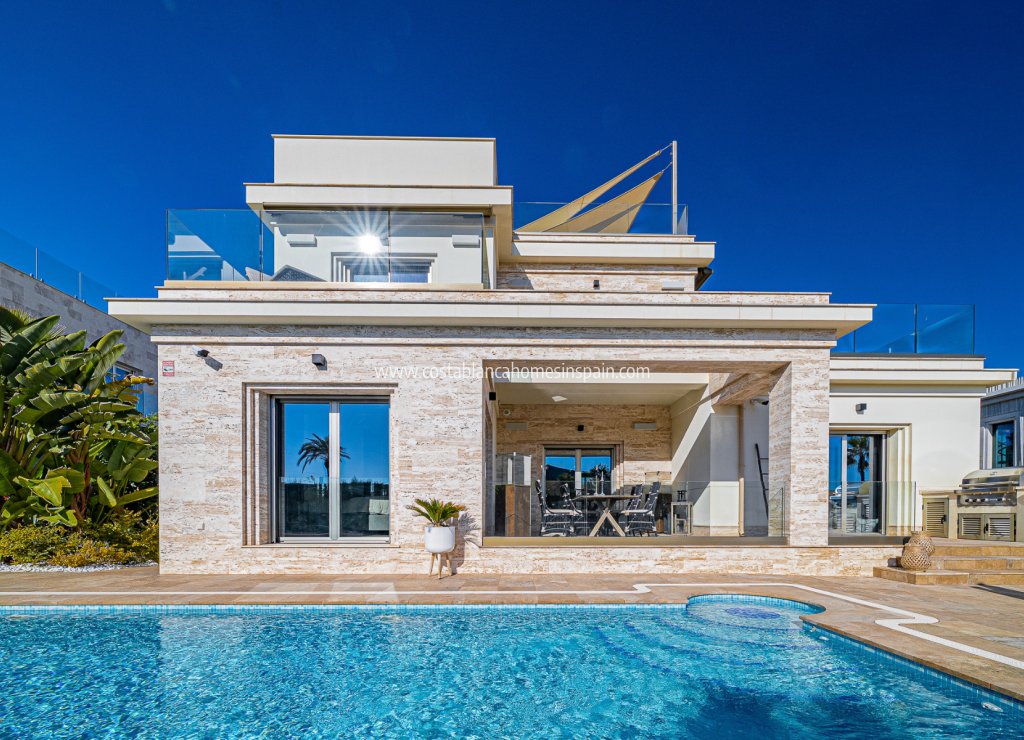 Revente - Detached Villa - La Zenia - Beachside