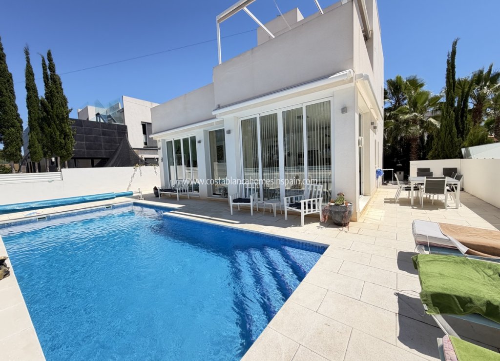 Revente - Detached Villa - Mil Palmeras