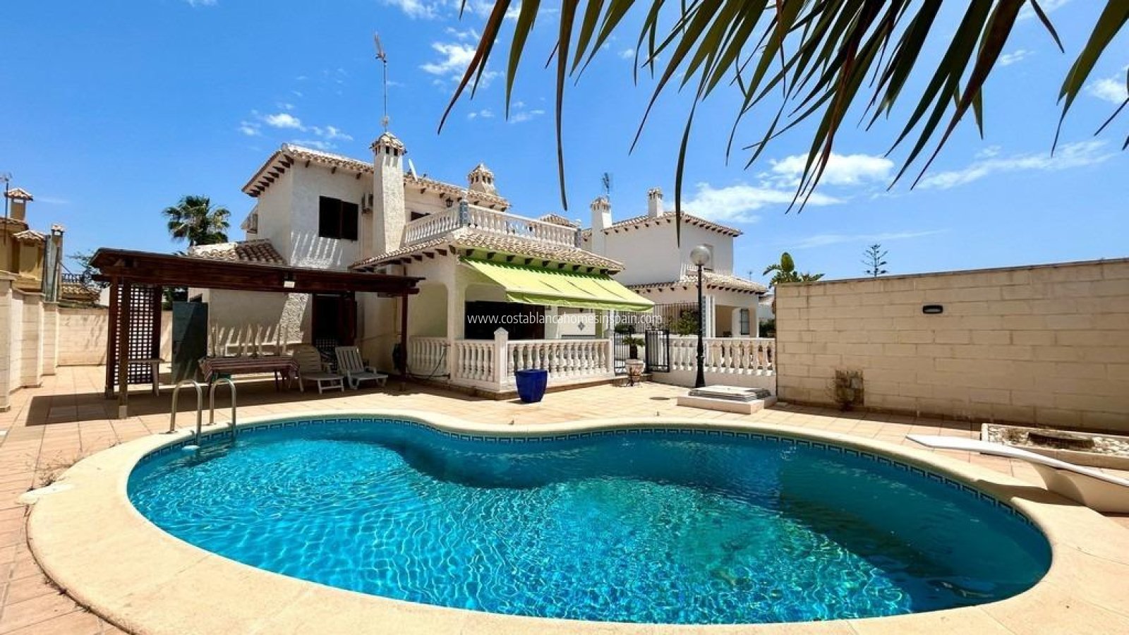 Revente - Detached Villa - Orihuela Costa - La Zenia