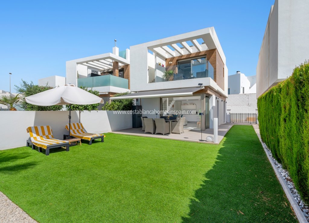 Revente - Detached Villa - Orihuela Costa - Villamartin