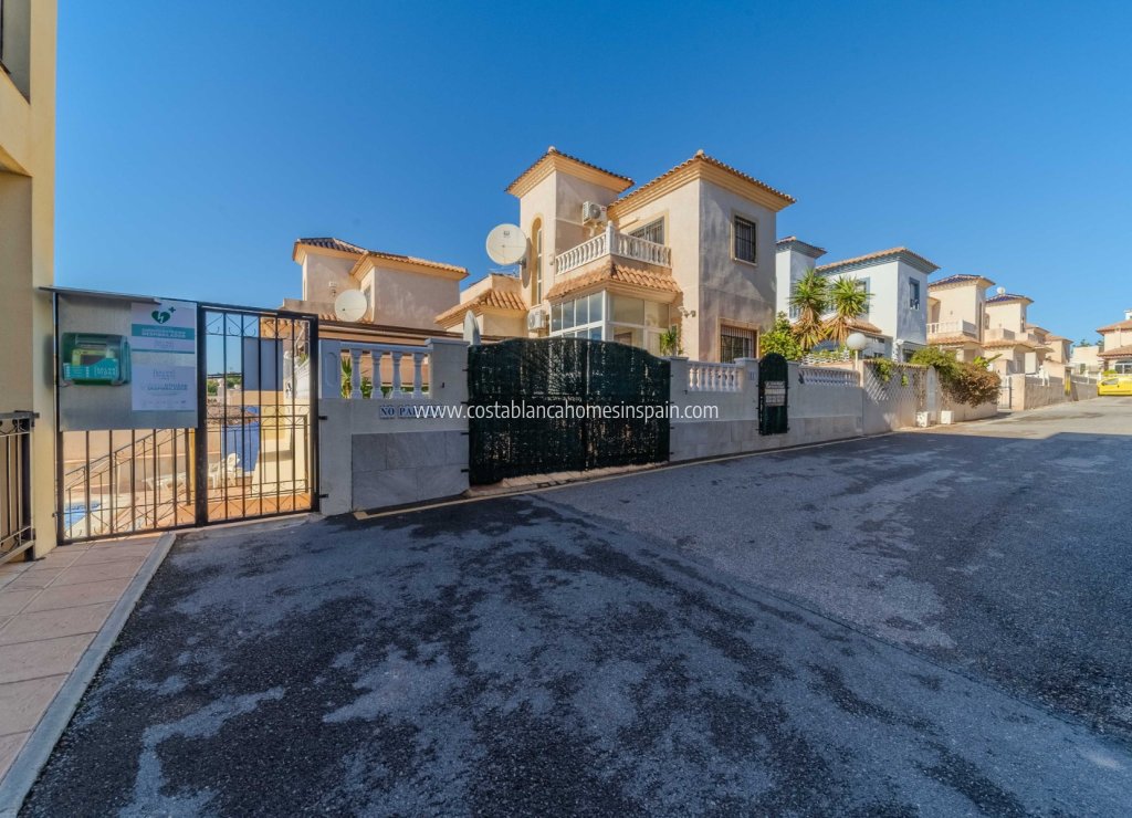 Revente - Detached Villa - Playa Flamenca - Orihuela Costa