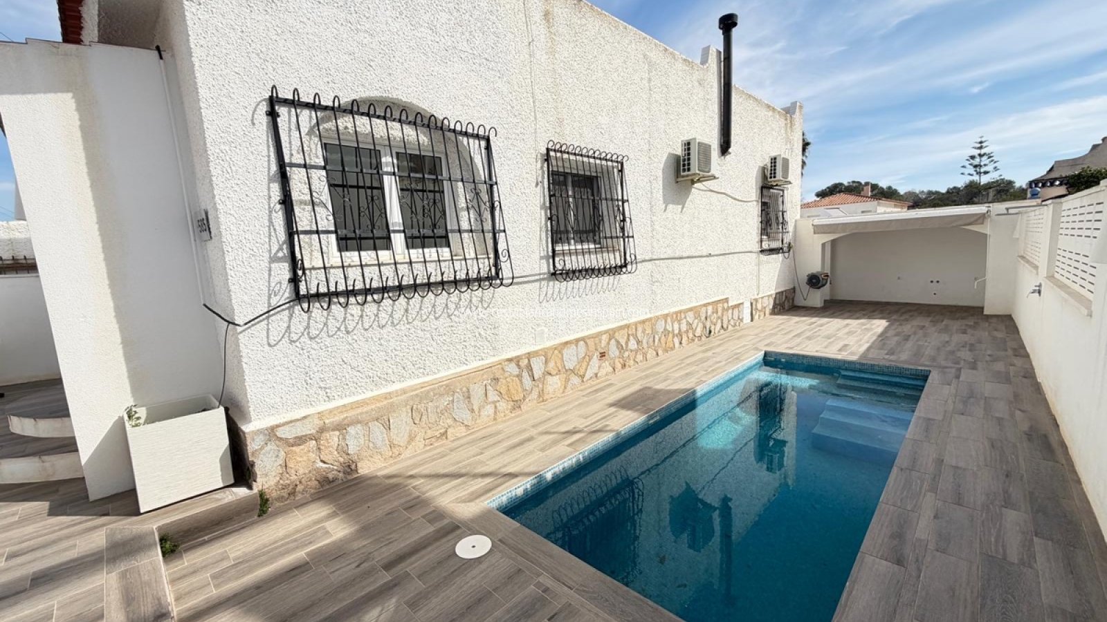 Revente - Detached Villa - Villamartin - Blue Lagoon