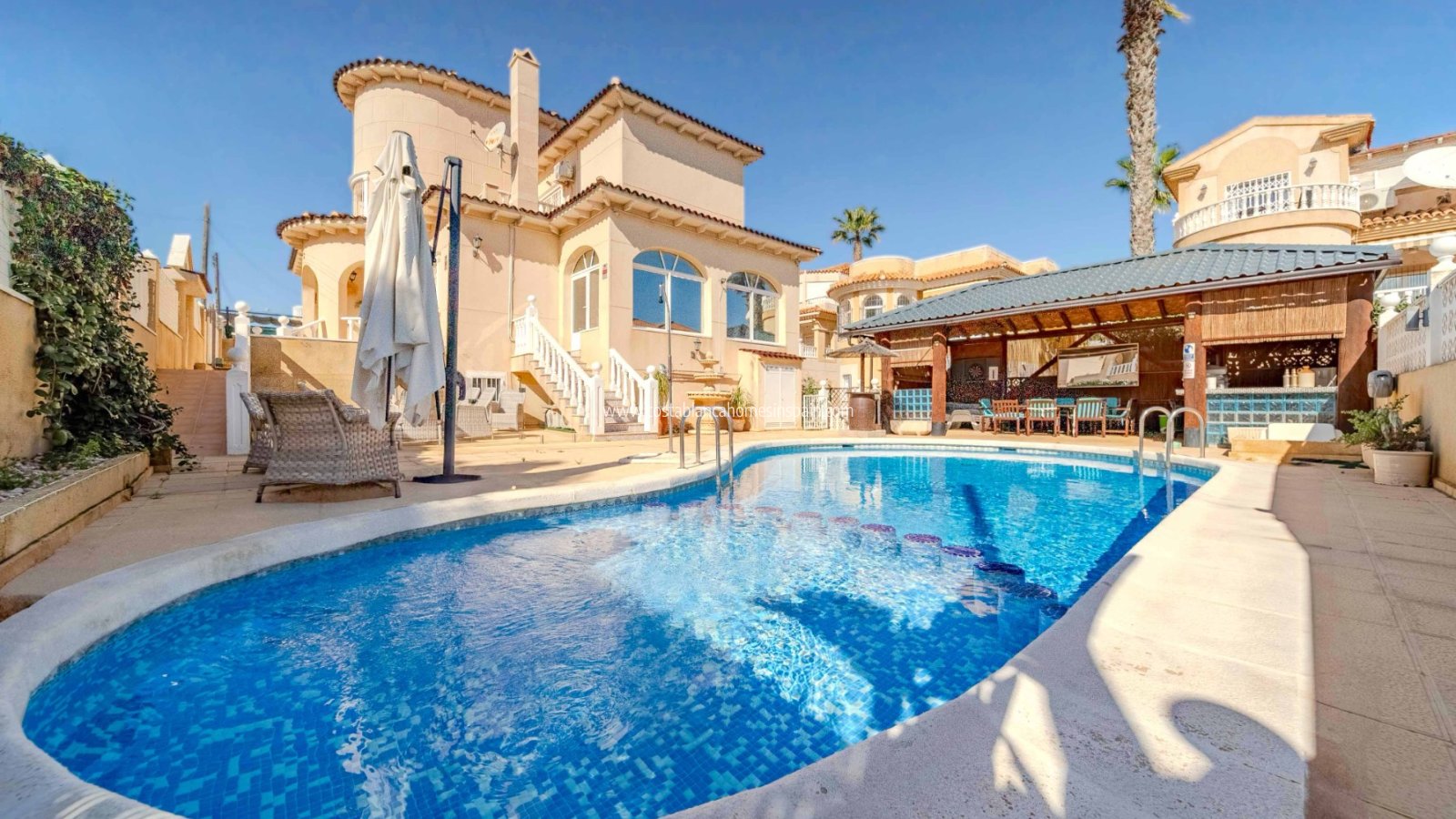 Revente - Detached Villa - Villamartin - Orihuela Costa