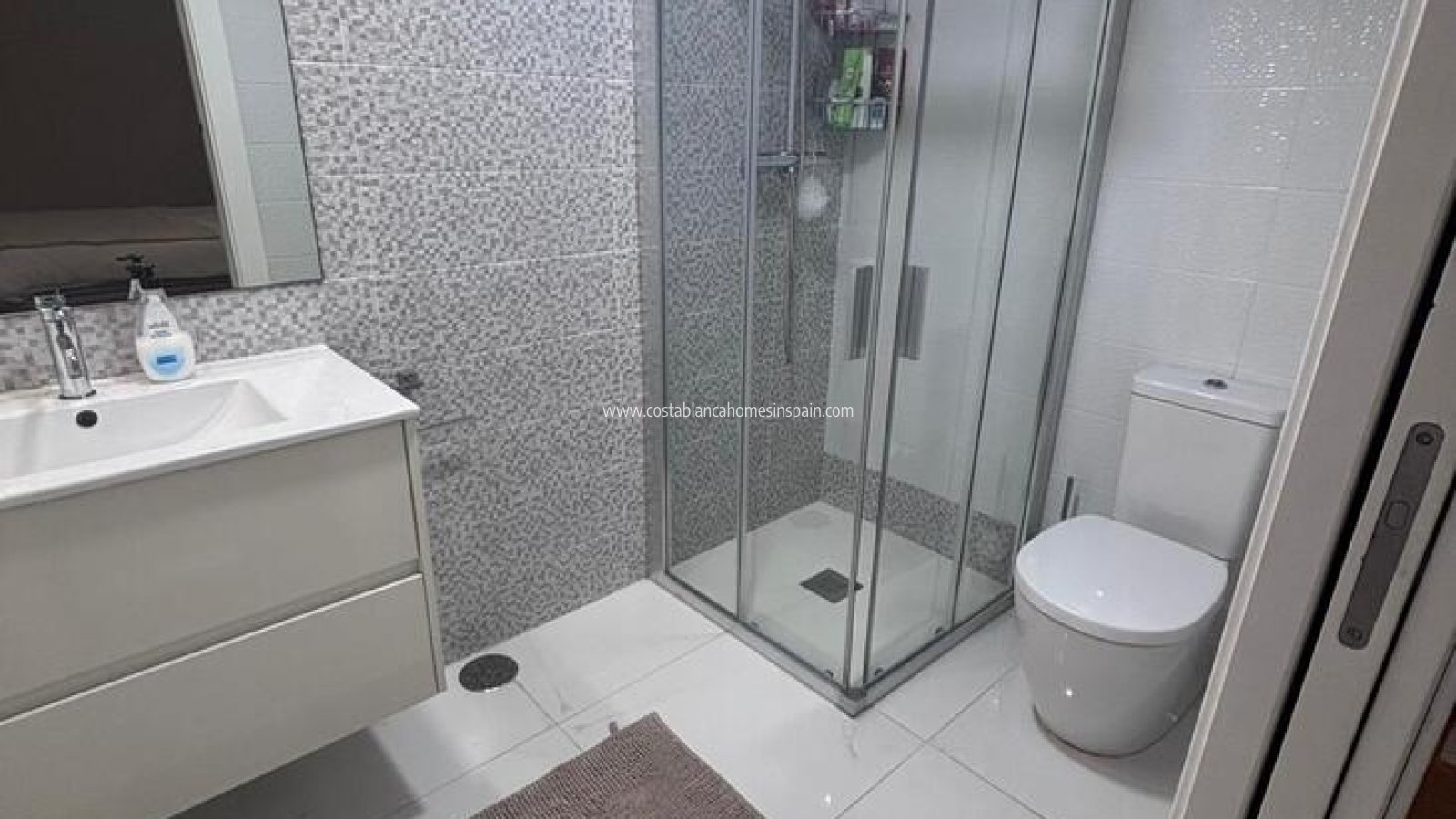 Revente - Detached Villa - Villamartin - Pau 8