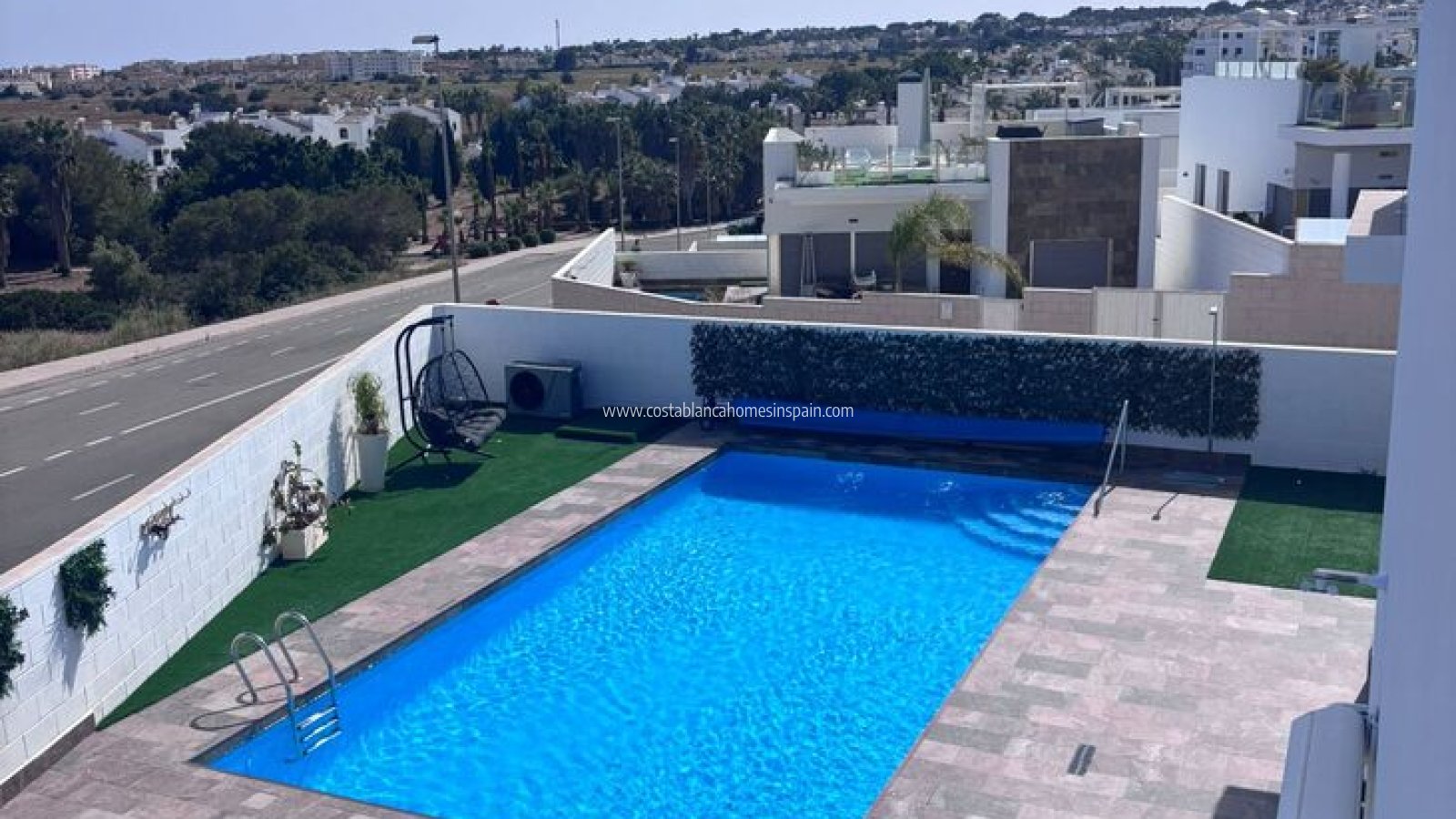 Revente - Detached Villa - Villamartin - Pau 8