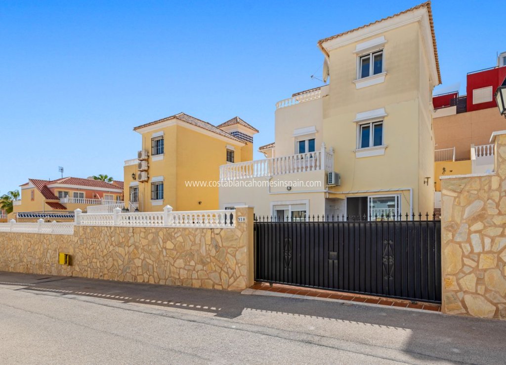 Revente - Detached Villa - Villamartin