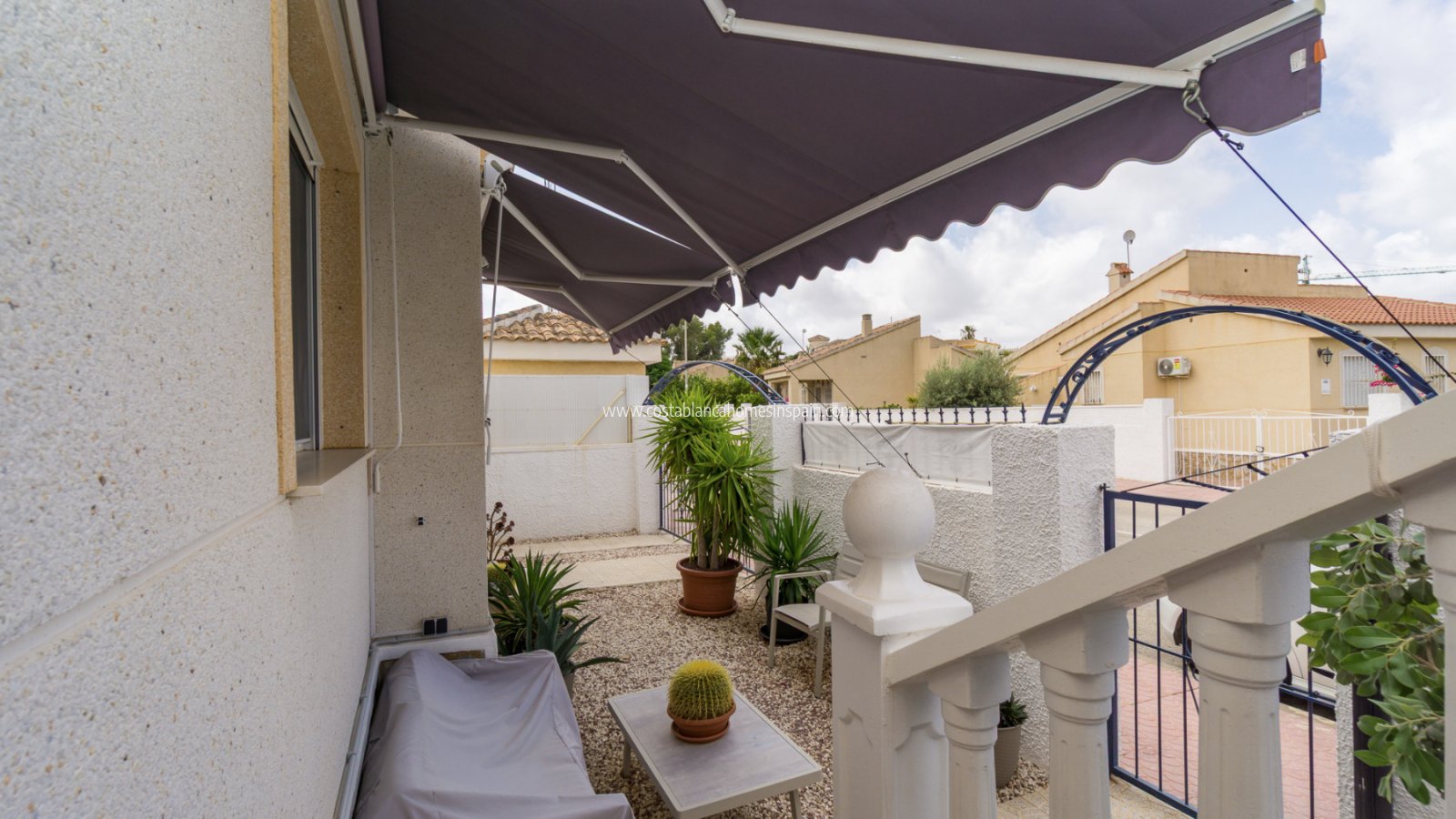 Revente - Semi - Detached Villa - Benijófar - Benimar