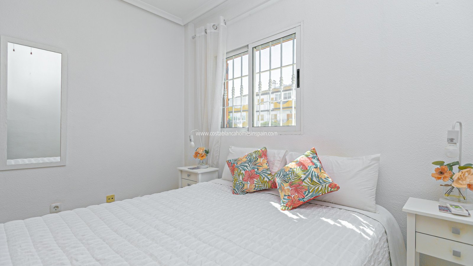 Revente - Semi - Detached Villa - Mil Palmeras - Riomar