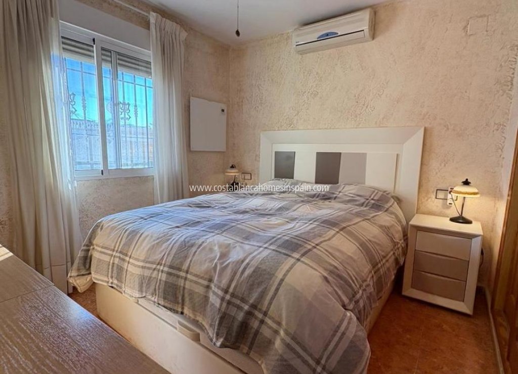 Revente - Semi - Detached Villa - San Fulgencio