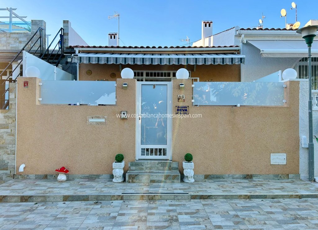 Revente - Townhouse - Torrevieja - Urbanización San Luis