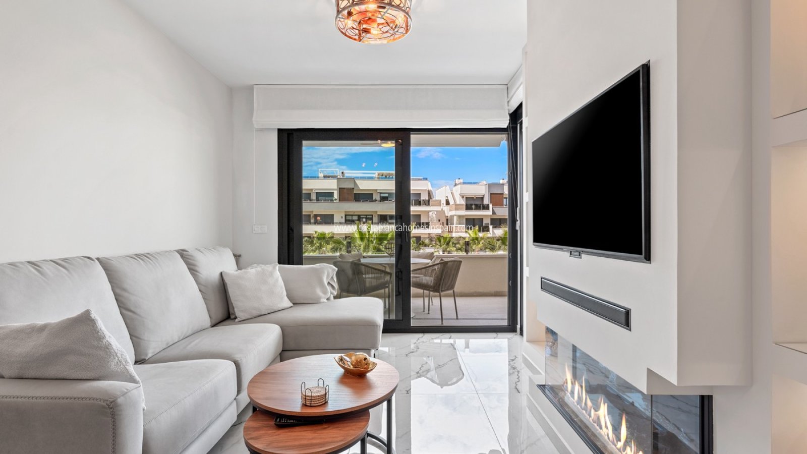 Sale - Apartment - Los Altos