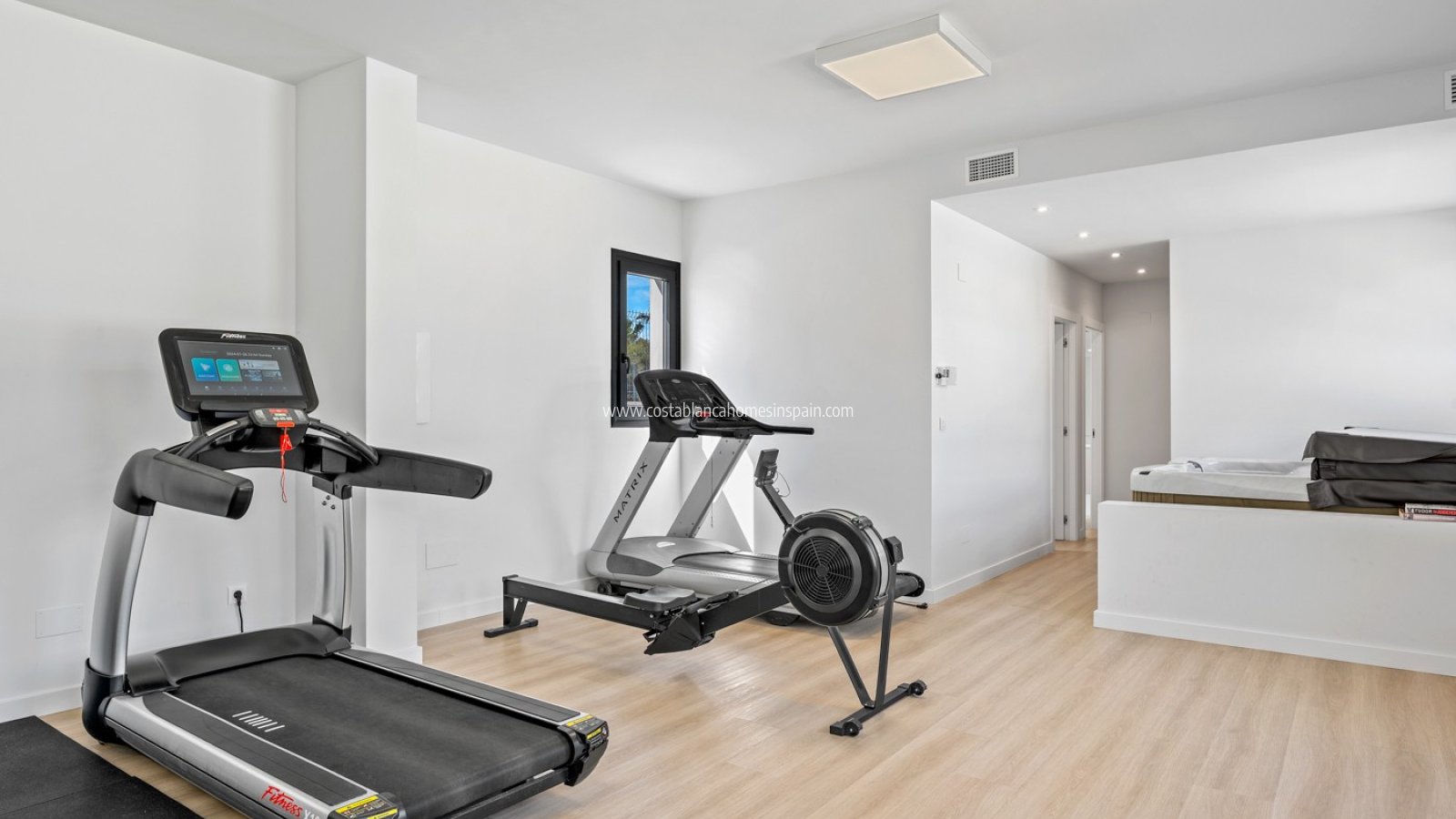 Sale - Apartment - Los Altos