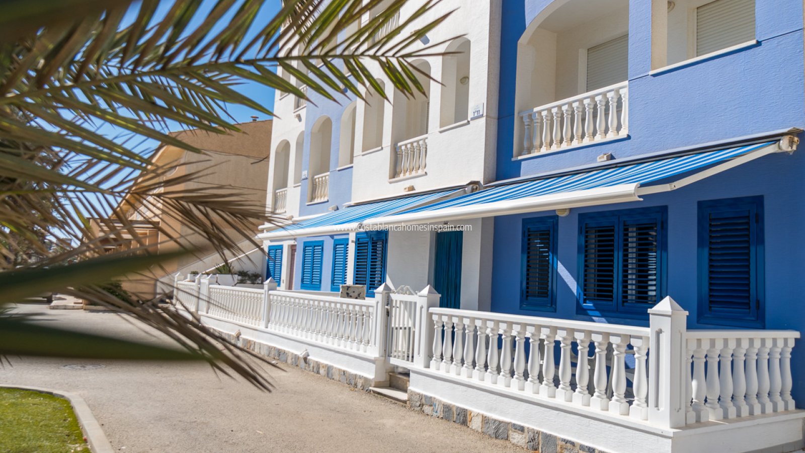 Sale - Apartment - Mil Palmeras - Beach