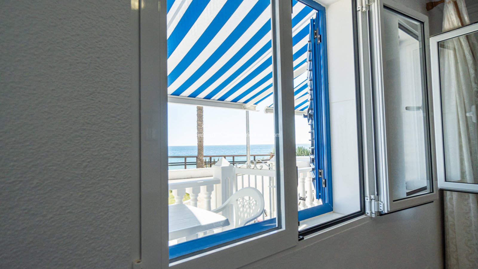 Sale - Apartment - Mil Palmeras - Beach