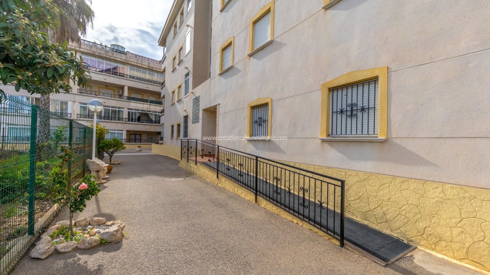 Sale - Apartment - Orihuela Costa - Playa Flamenca