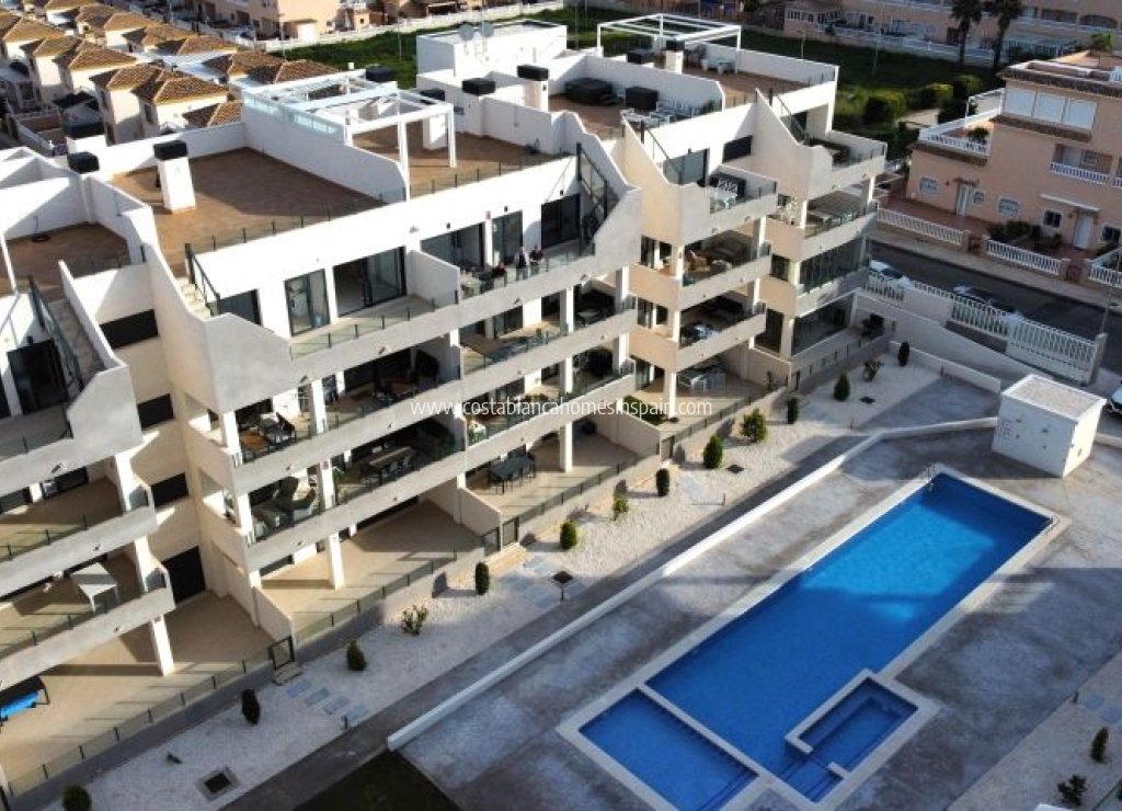 Sale - Apartment - Orihuela - Orihuela Costa