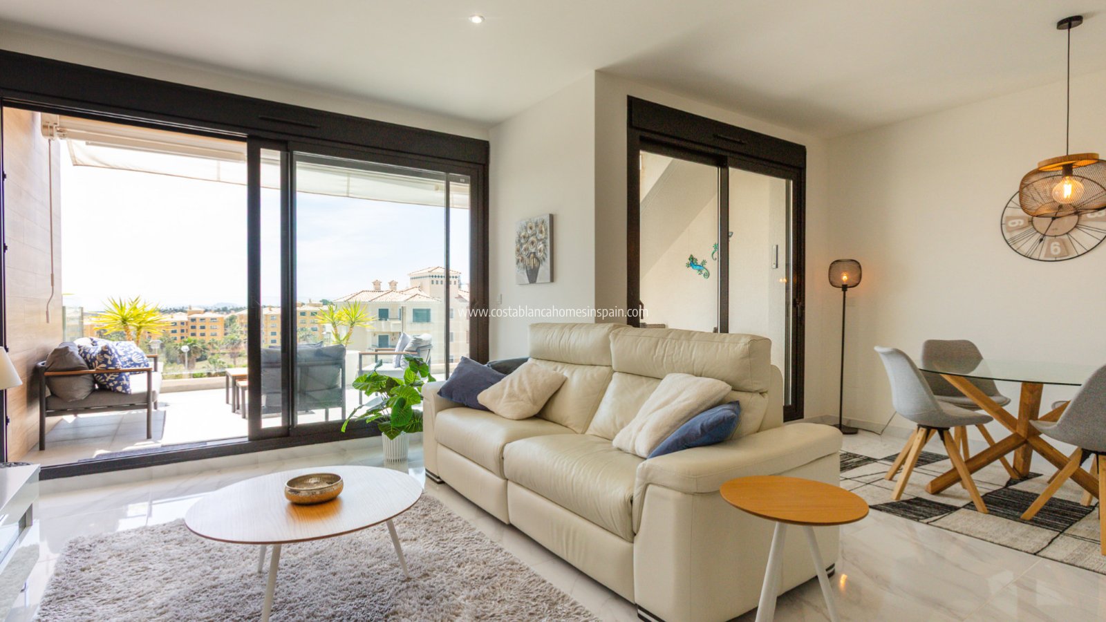 Sale - Apartment - Orihuela - Villamartin