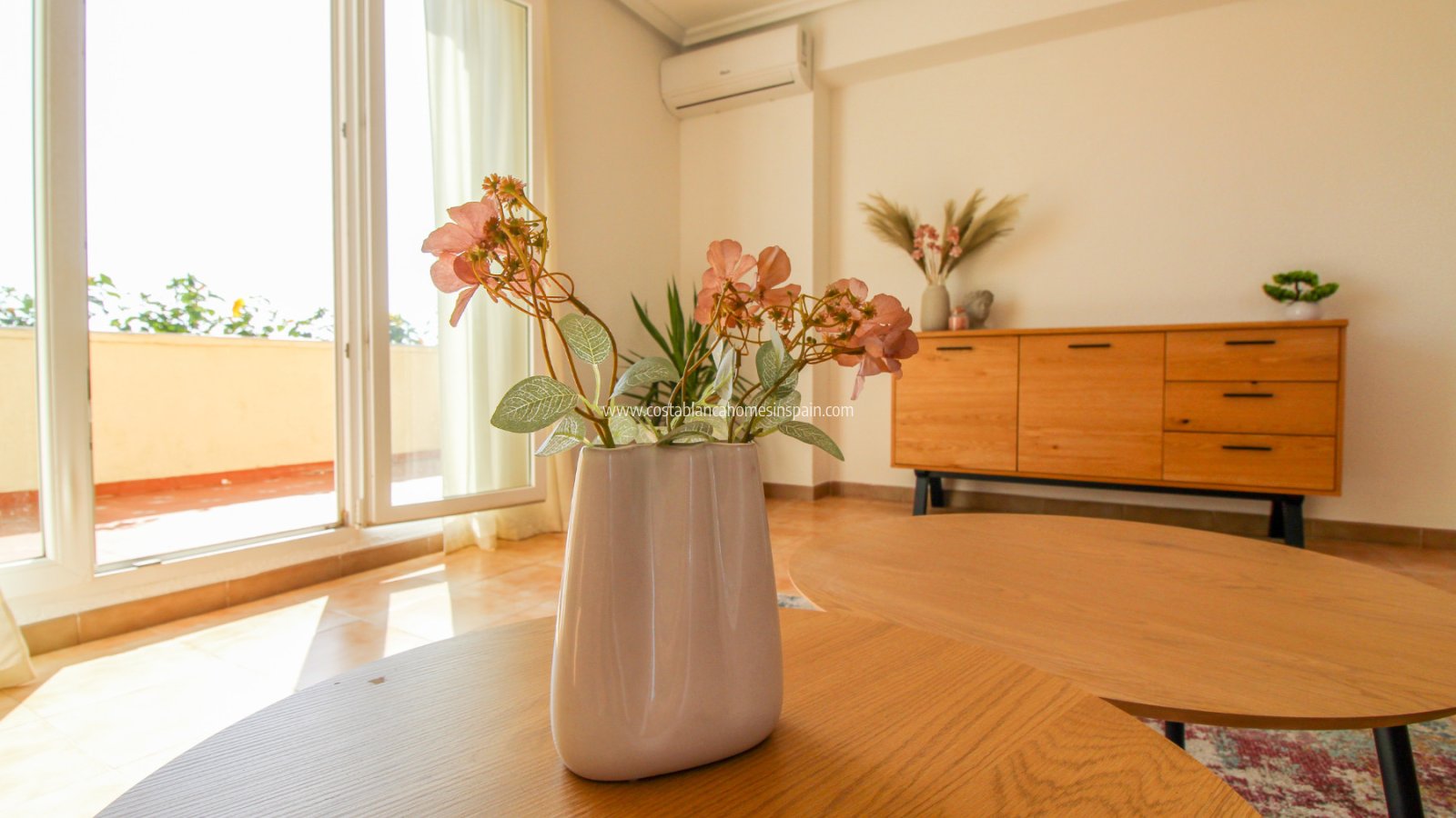 Sale - Apartment - Punta Prima - Beachside