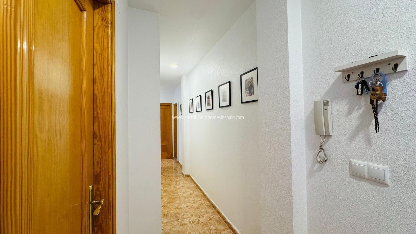 Sale - Apartment - San Miguel de Salinas - San Miguel