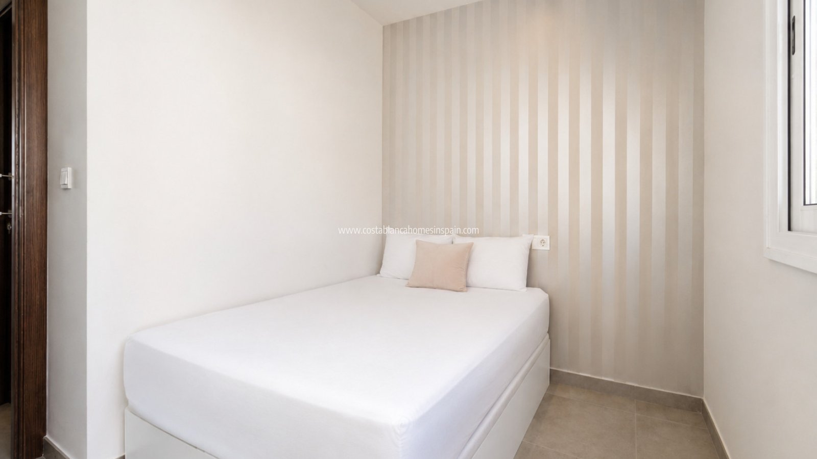 Sale - Apartment - Torrevieja - Aguas Nuevas