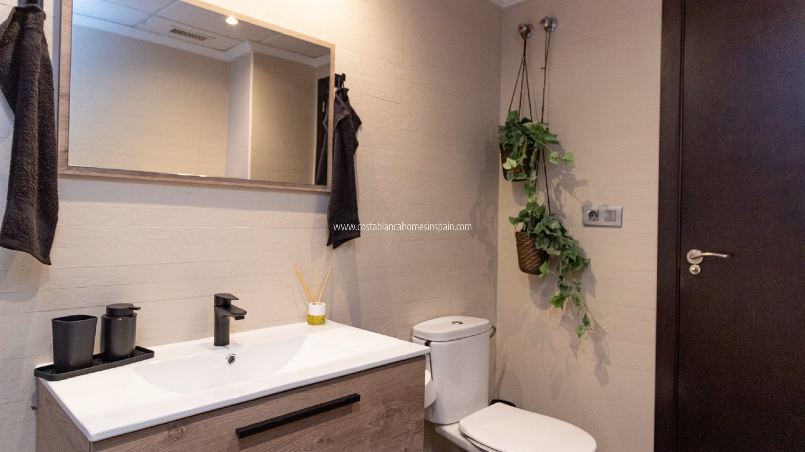 Sale - Apartment - Torrevieja - Beach