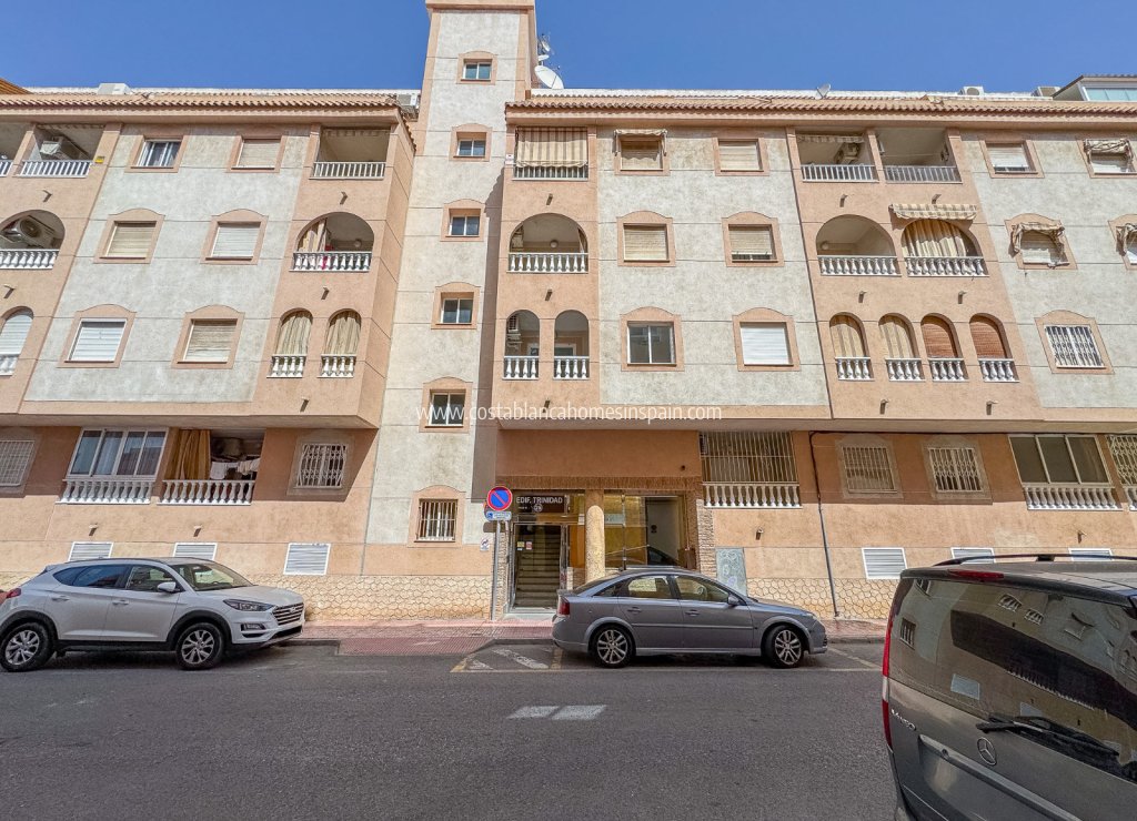 Sale - Apartment - Torrevieja - El molino