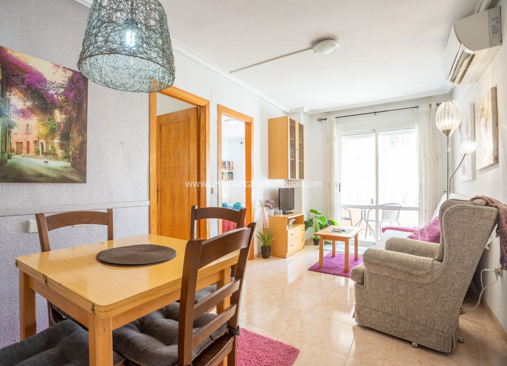 Sale - Apartment - Torrevieja - El molino