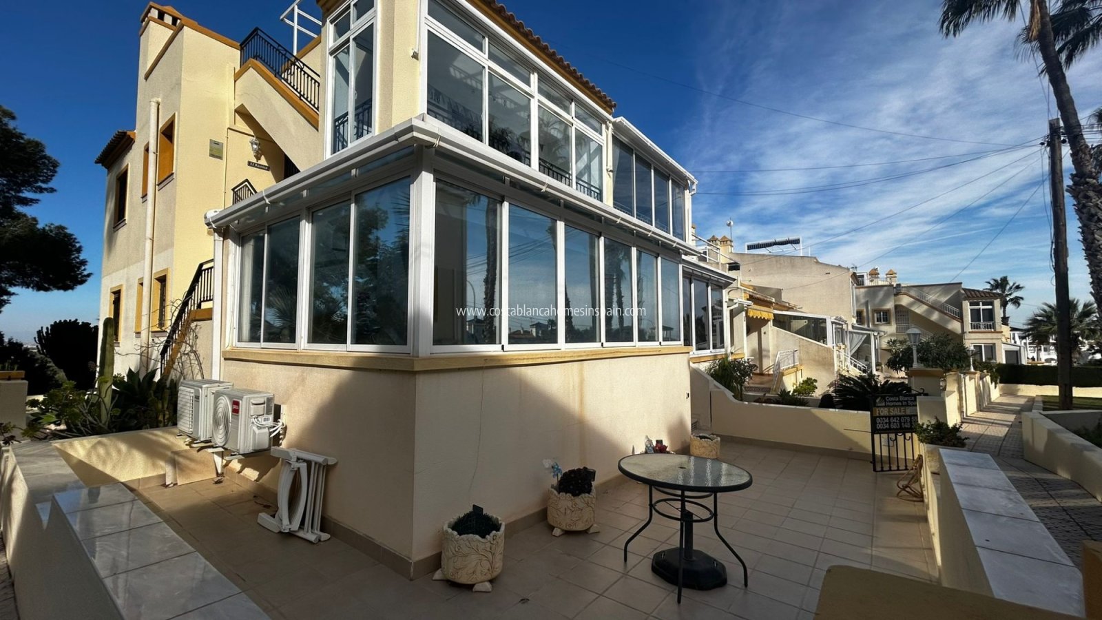 Sale - Apartment - Villamartin - Costa Blanca South