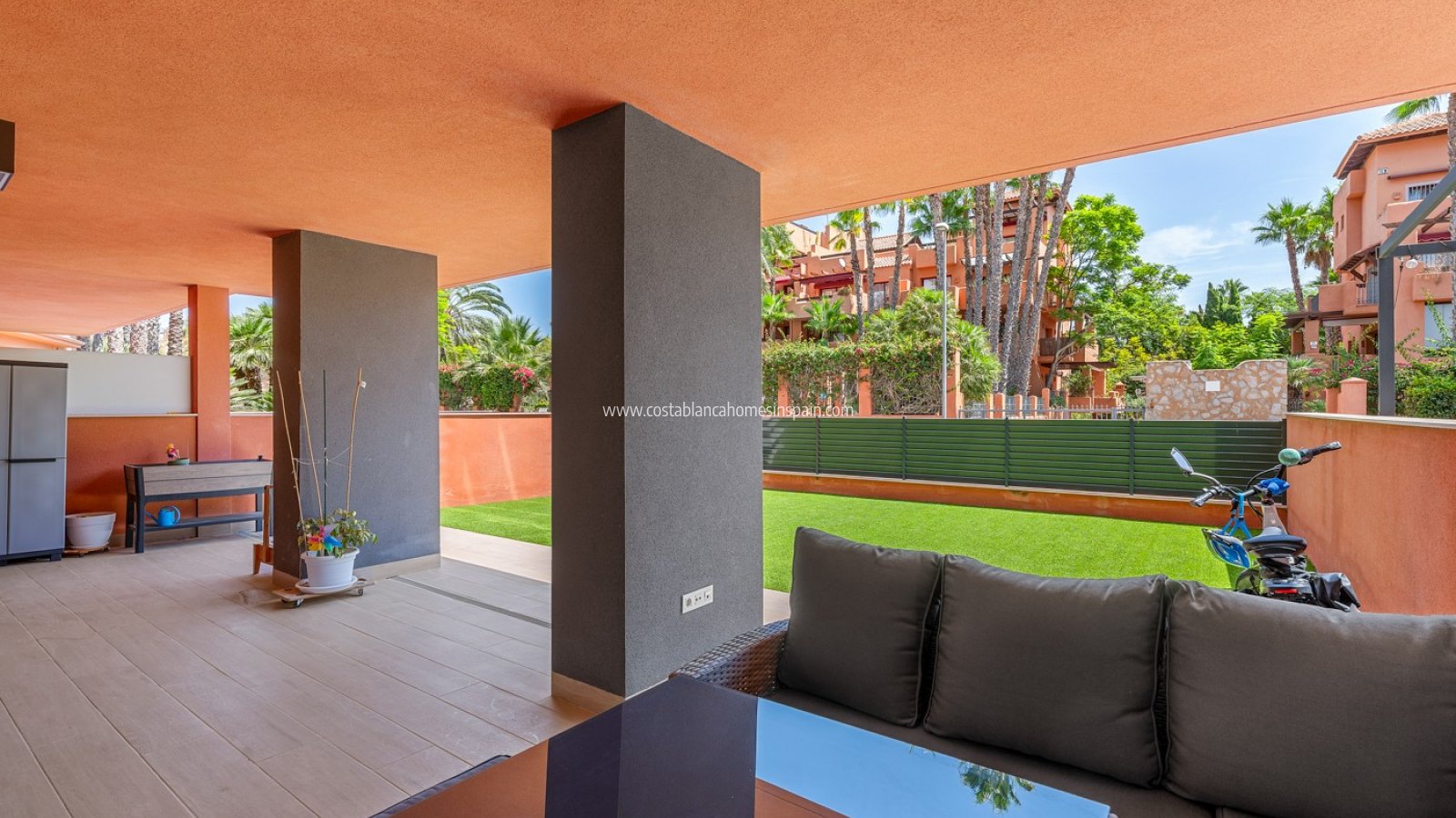 Sale - Apartment - Villamartin - Lomas del Golf