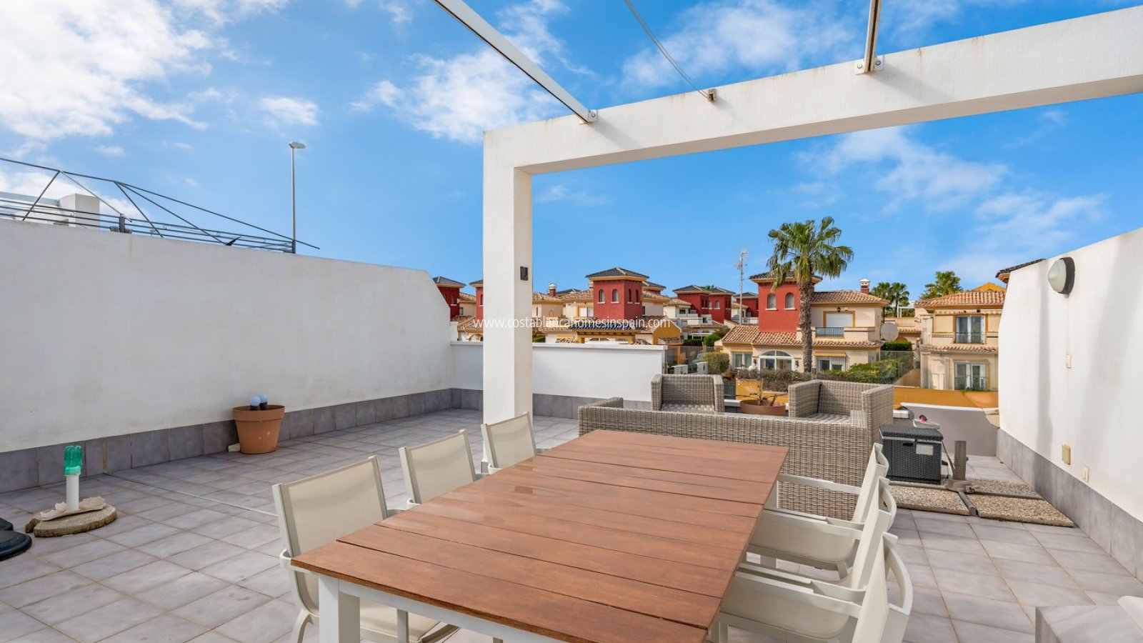 Sale - Apartment - Villamartin