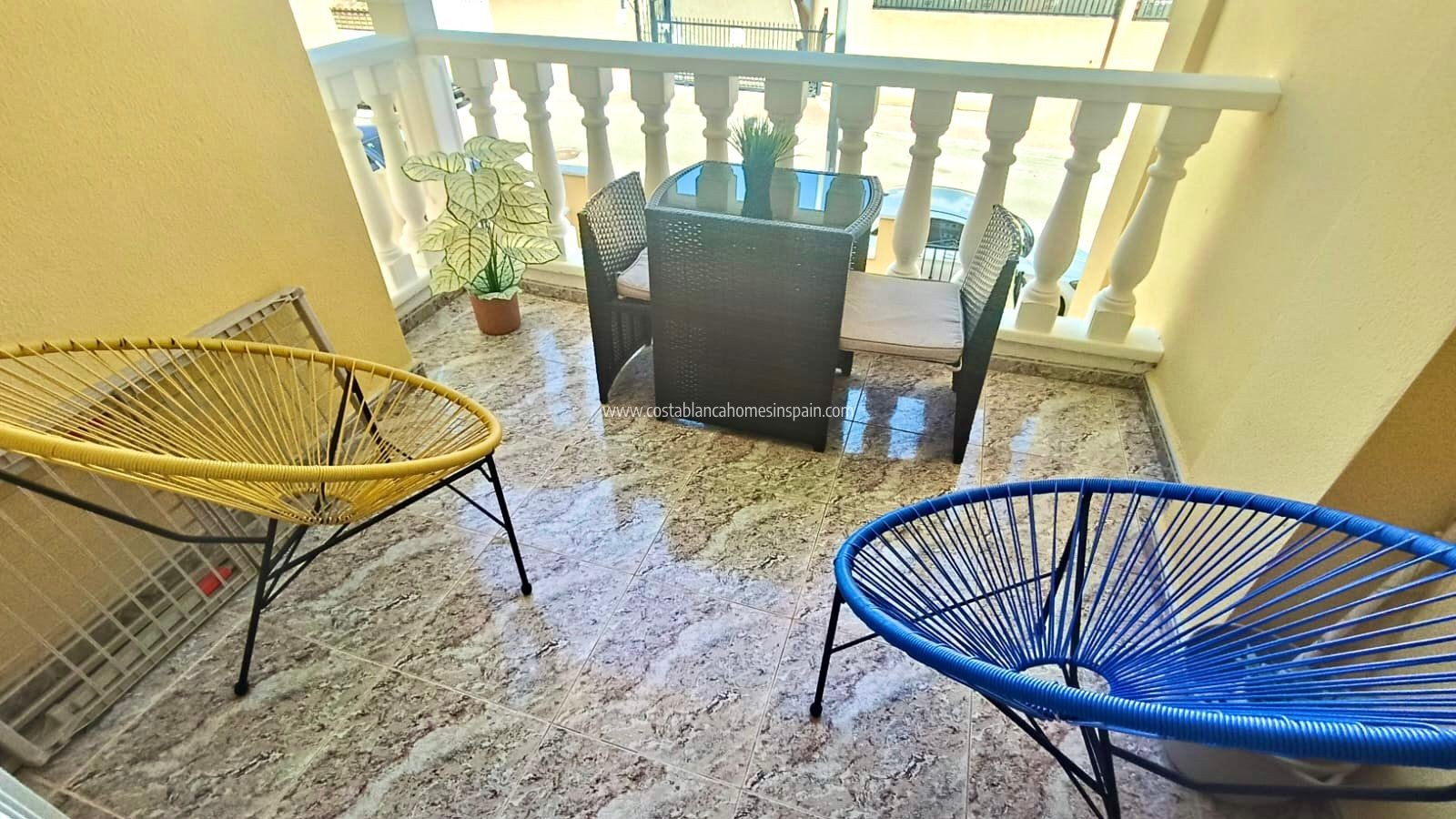 Sale - Apartment - Villamartin