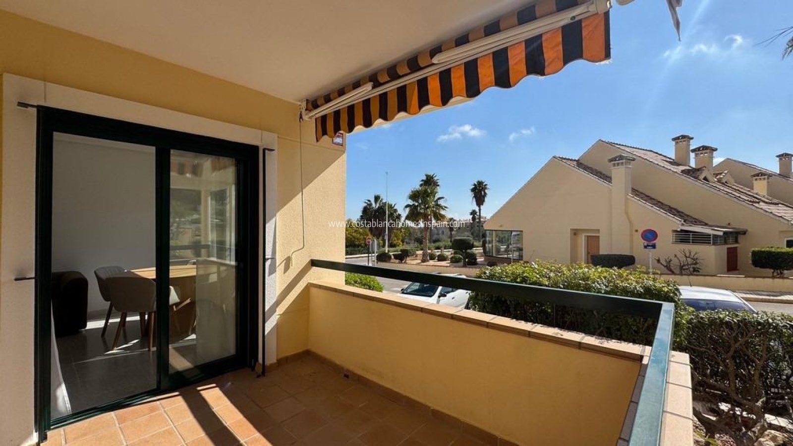 Sale - Apartment - Villamartin