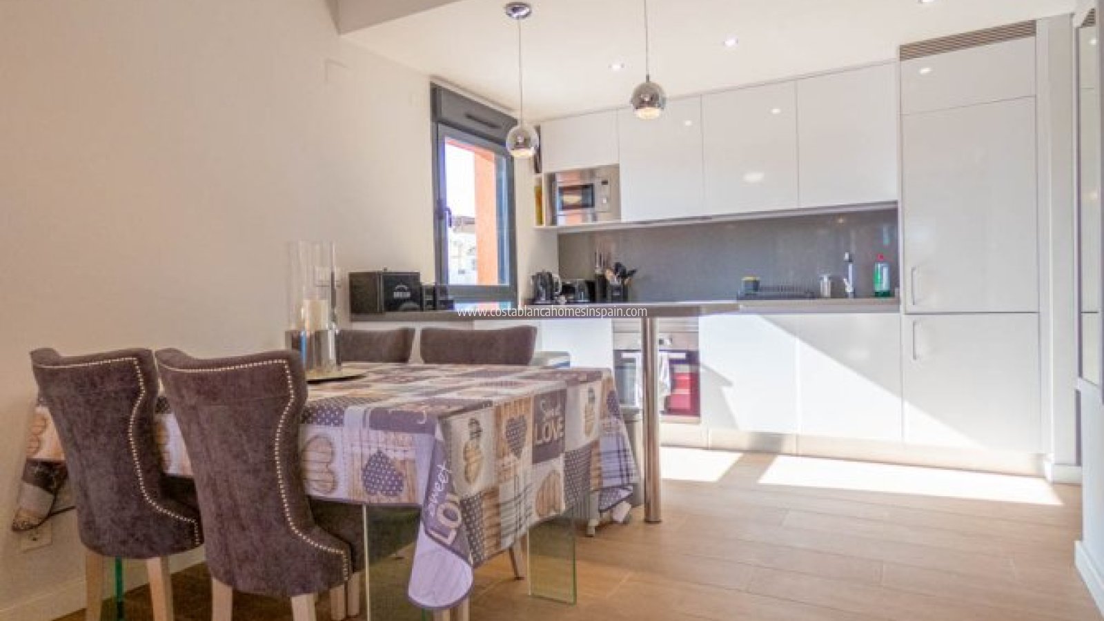 Sale - Apartment - Villamartin