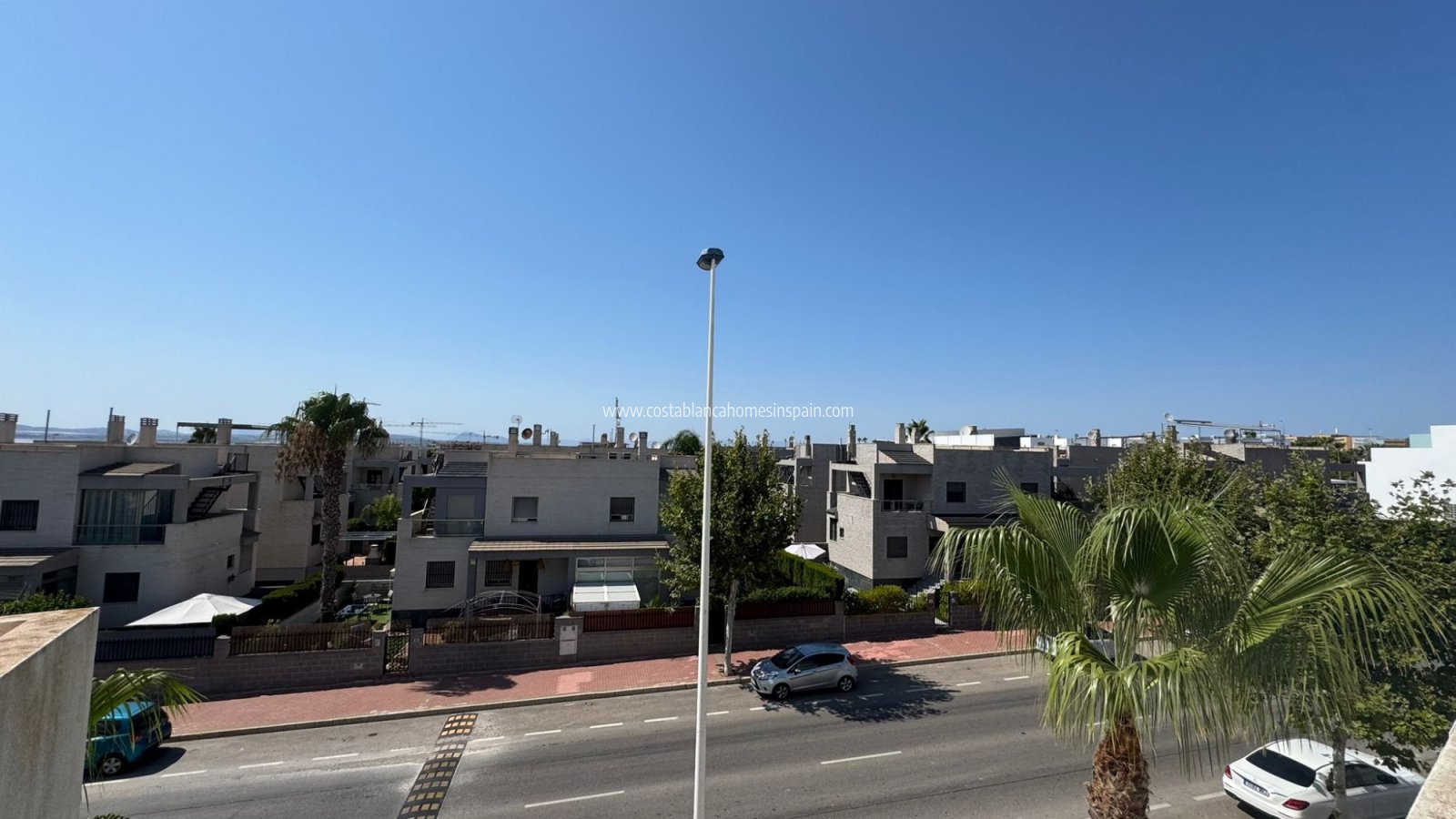 Sale - Bungalow - Torrevieja - Aguas Nuevas