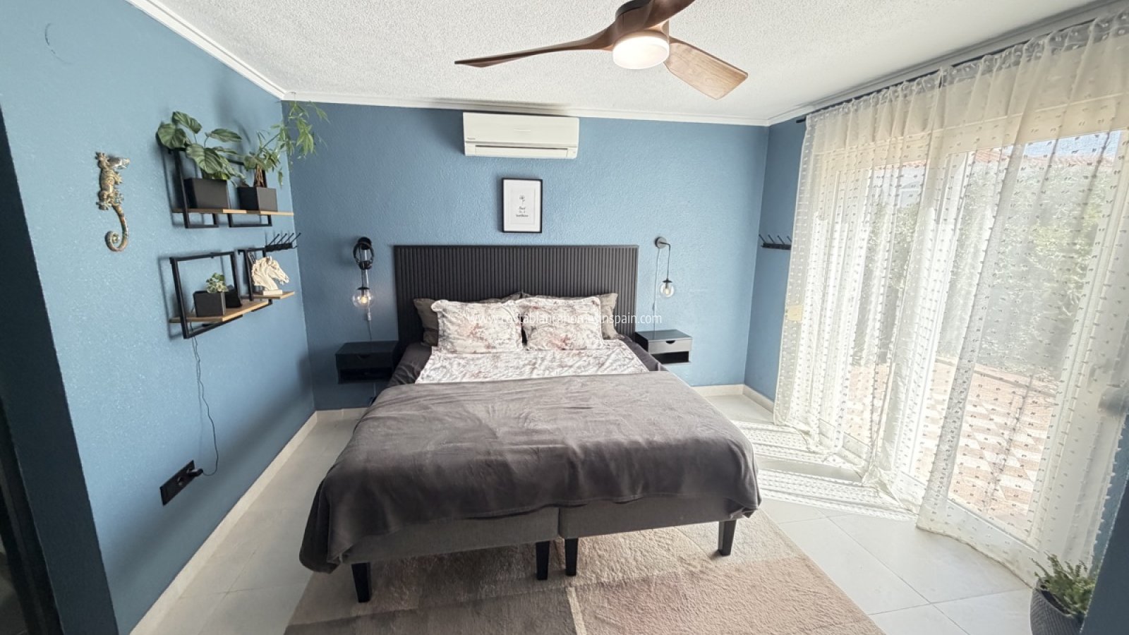 Sale - Bungalow - Torrevieja - San Luis