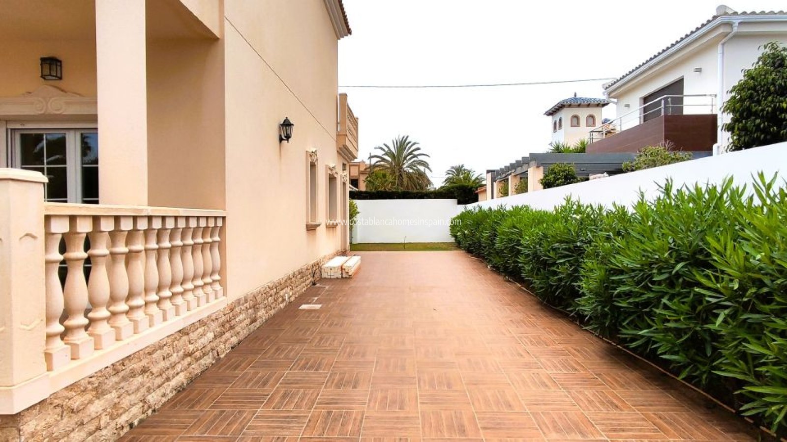Sale -  - Cabo Roig