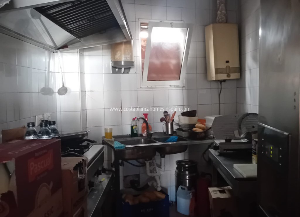 Sale - Commercial - Torrevieja - Center Torrevieja