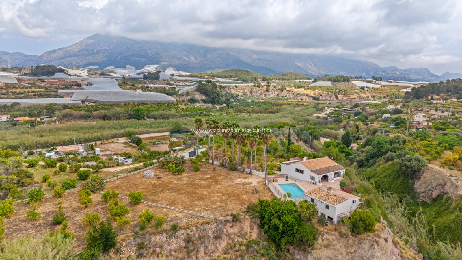 Sale - Country estate - La Nucia - La nucia