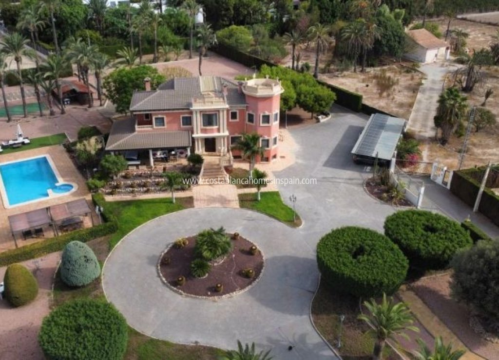 Sale - Detached Villa - Elche/Elx - Elche