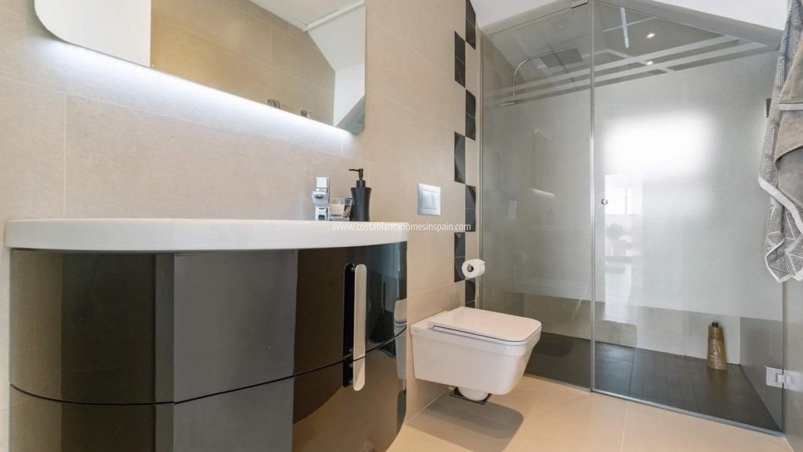 Sale - Detached Villa - Orihuela Costa - Campoamor