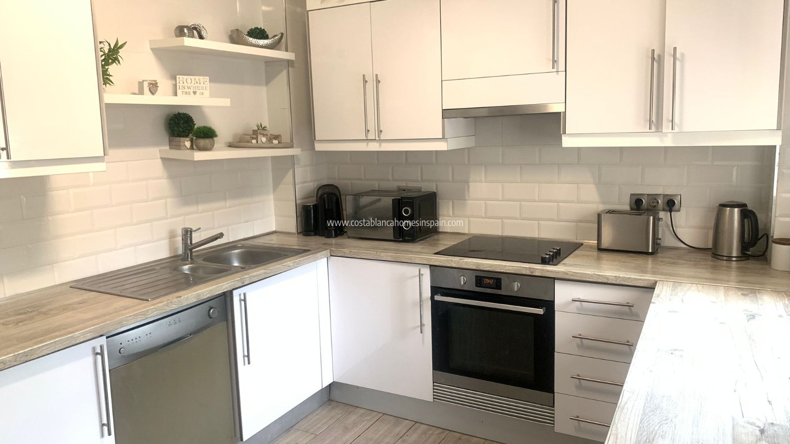 Sale - Detached Villa - Orihuela Costa - La Zenia