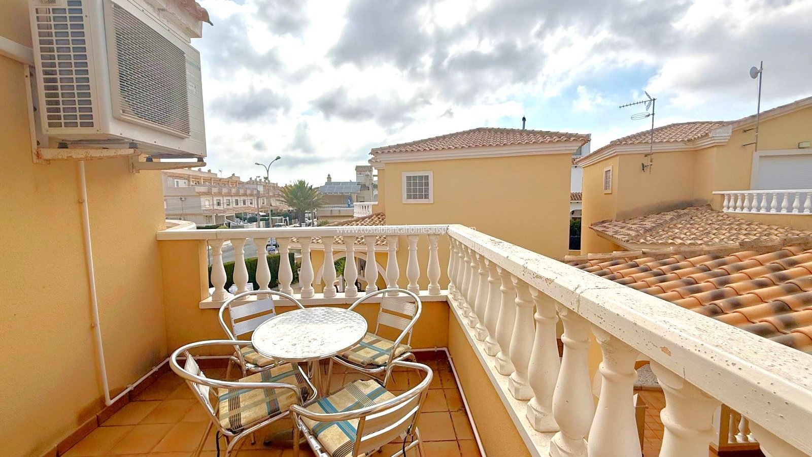 Sale - Detached Villa - Orihuela Costa - Villamartin