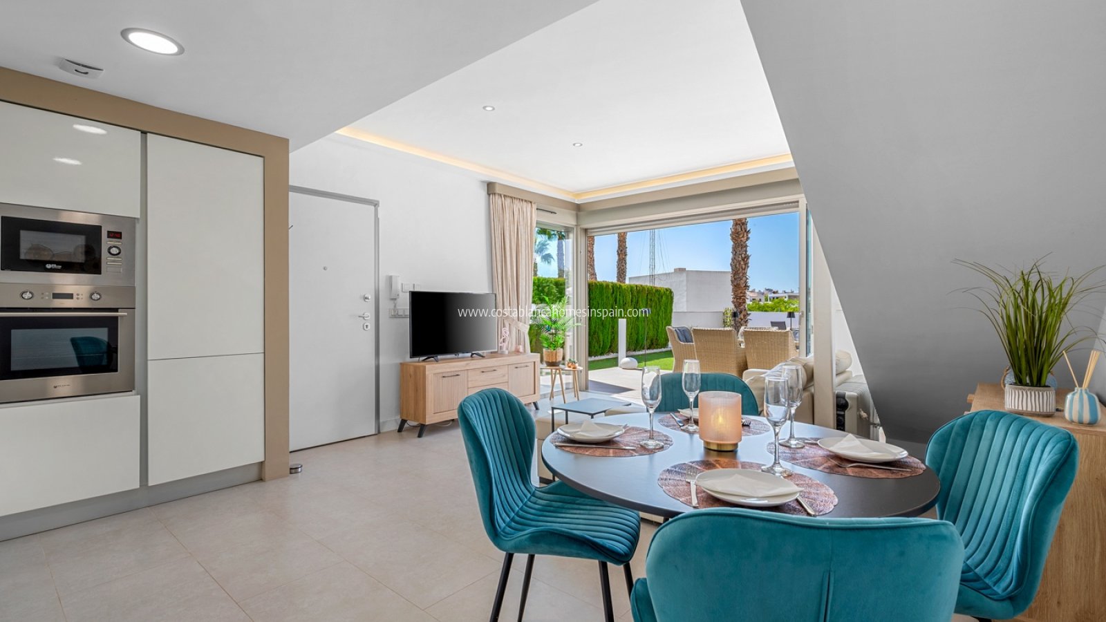 Sale - Detached Villa - Orihuela Costa - Villamartin