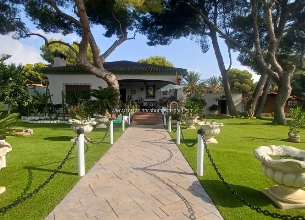 Sale - Detached Villa - Orihuela - Orihuela Costa