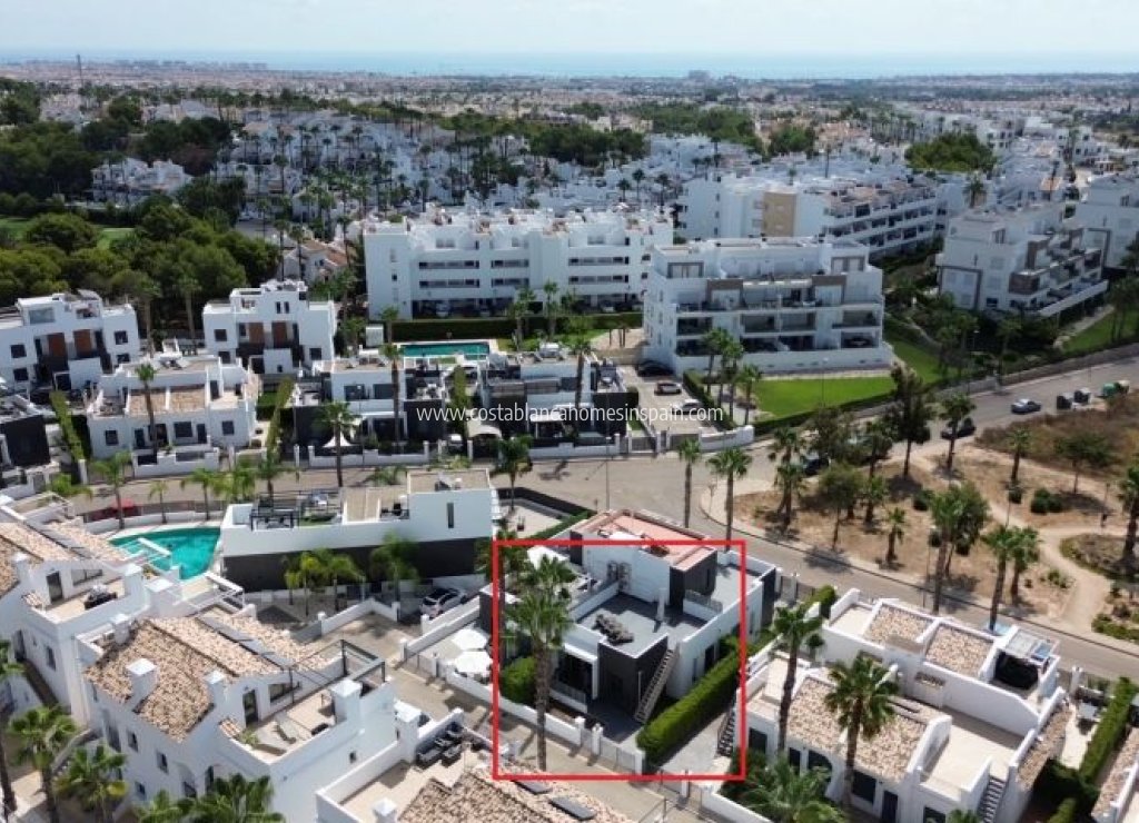 Sale - Detached Villa - Orihuela - Orihuela Costa