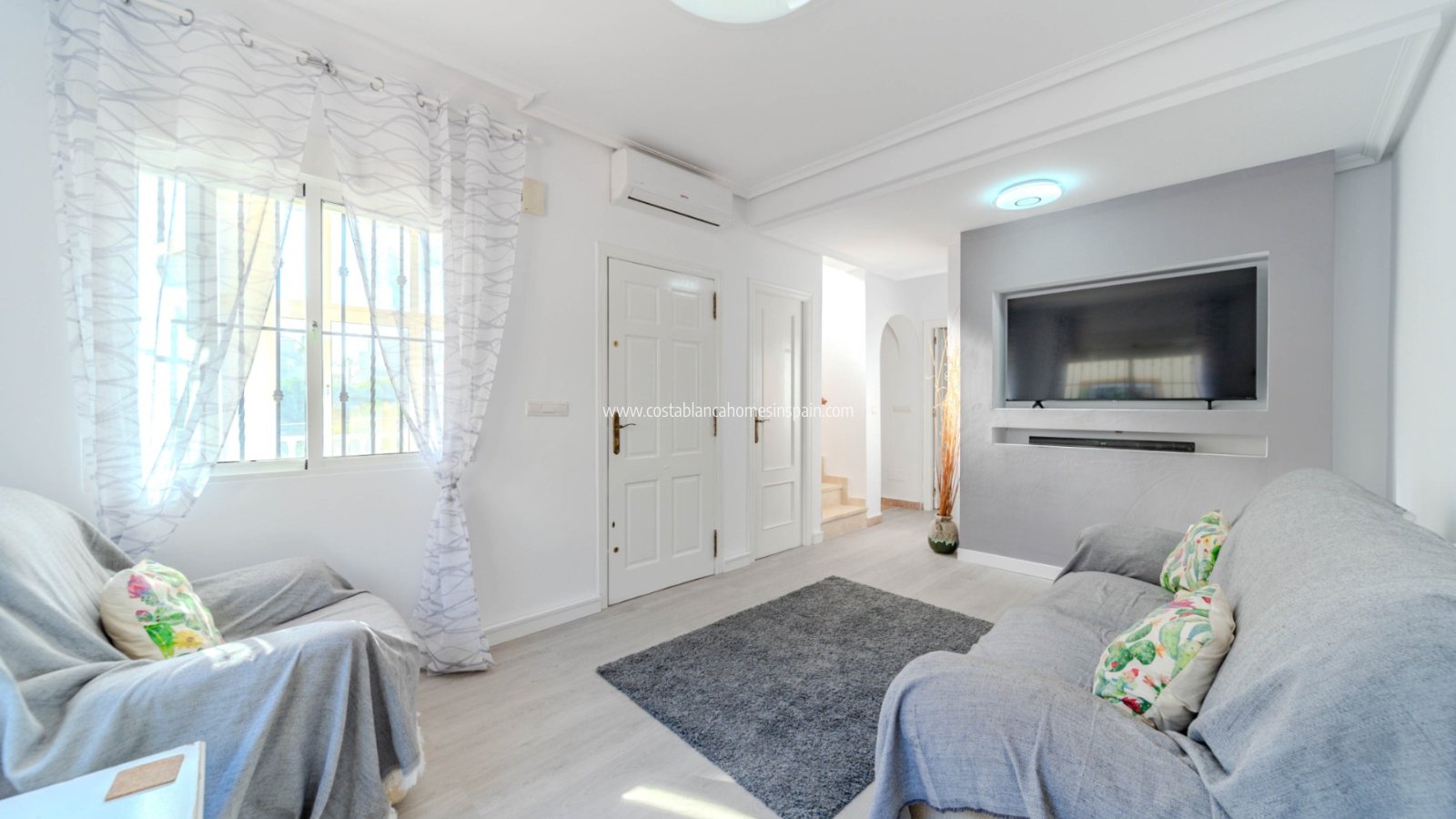 Sale - Detached Villa - Playa Flamenca - Orihuela Costa