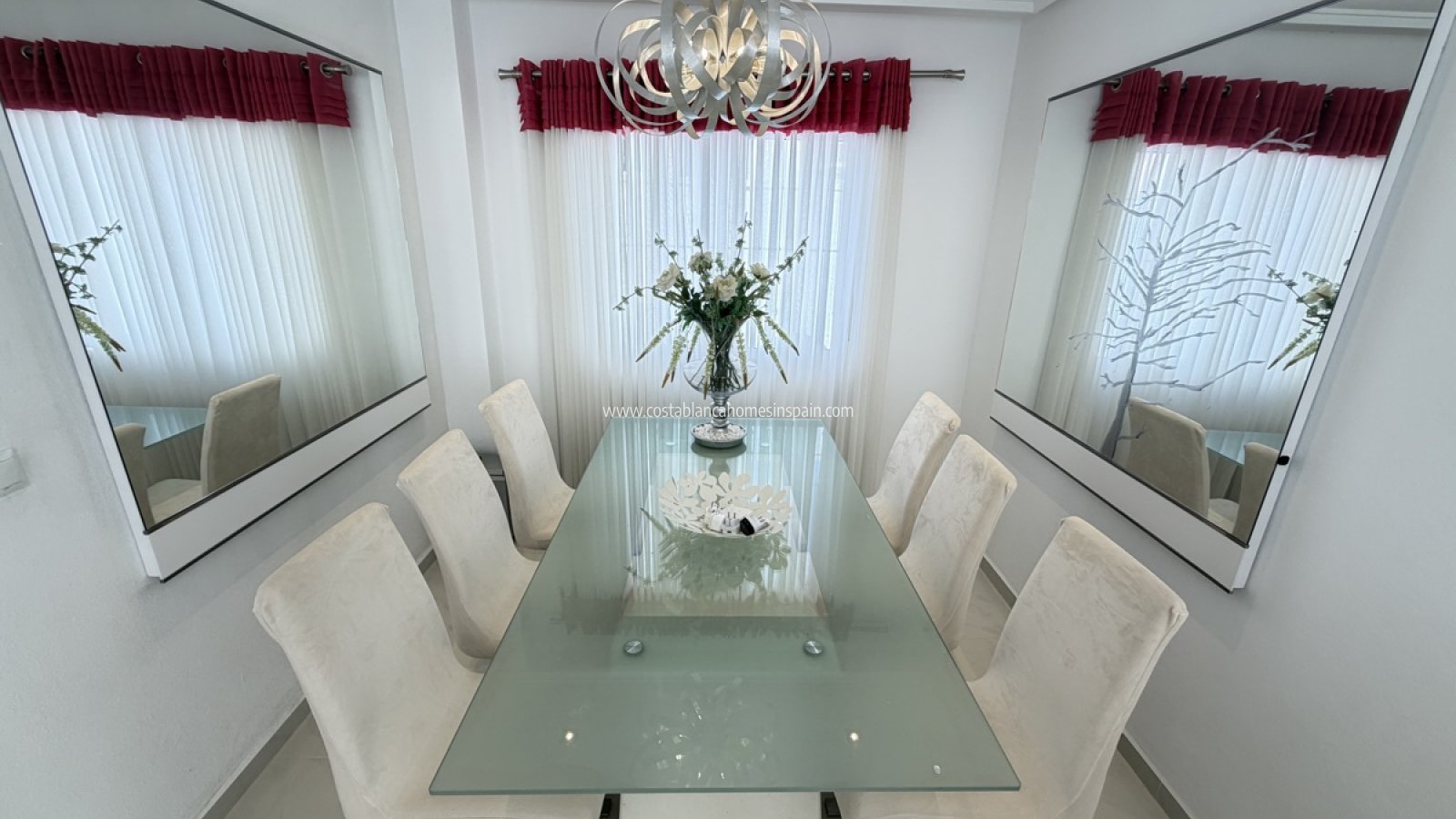 Sale - Detached Villa -  - Torremendo