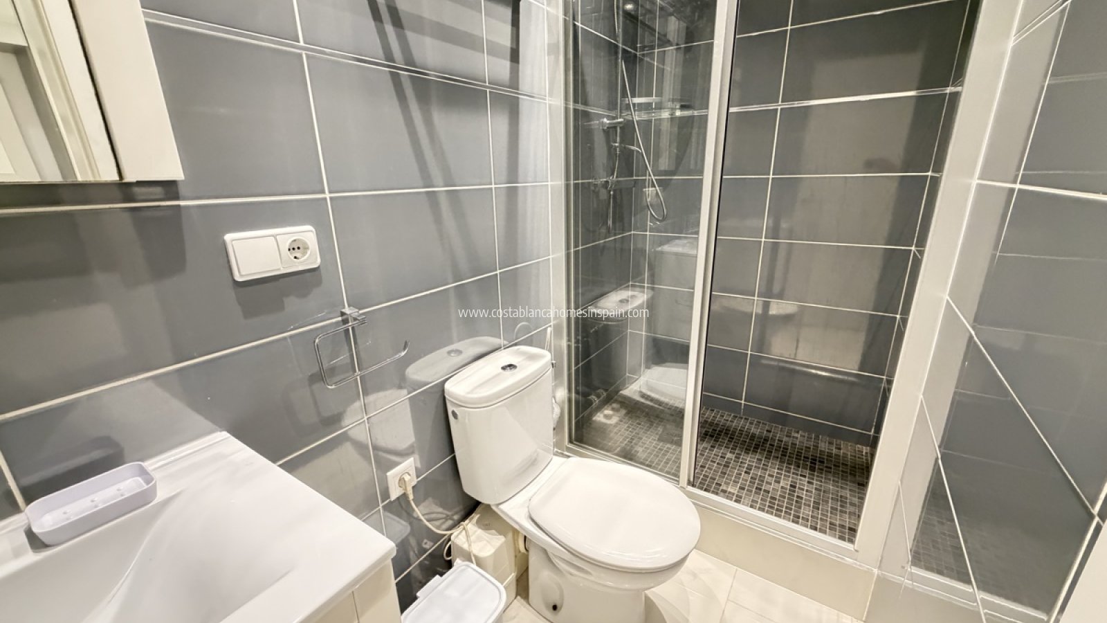 Sale - Detached Villa -  - Torremendo