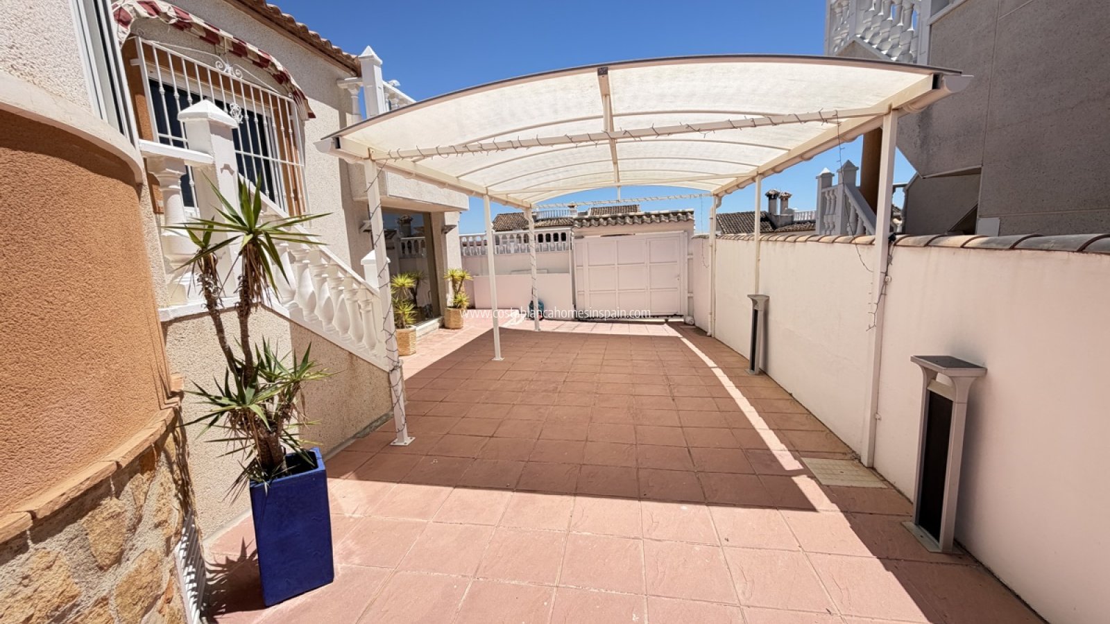 Sale - Detached Villa -  - Torremendo